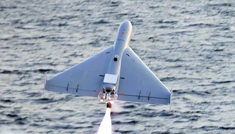  【深度解析】霍尔木兹封锁36小时：美军“铁桶阵”背后的规则漏洞与战略困局 新闻