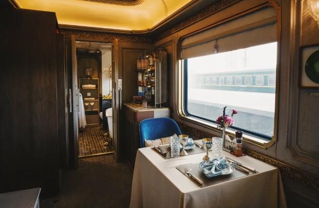  技术破局：丝路梦享号高端旅游专列核心参数与预订指南 文化旅游