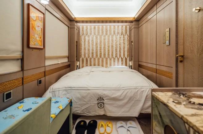  技术破局：丝路梦享号高端旅游专列核心参数与预订指南 文化旅游