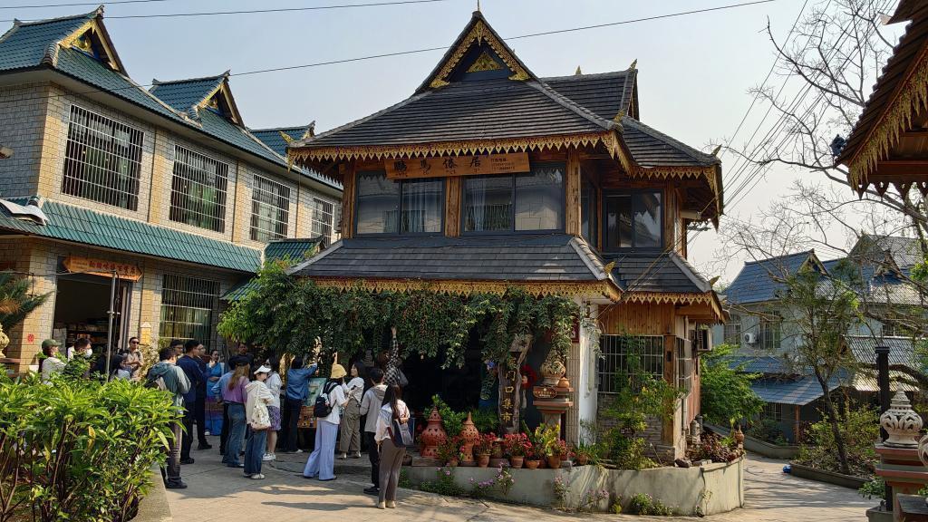  沪滇协作赋能城子村：文旅产业数字化转型的技术解法与效益分析 文化旅游